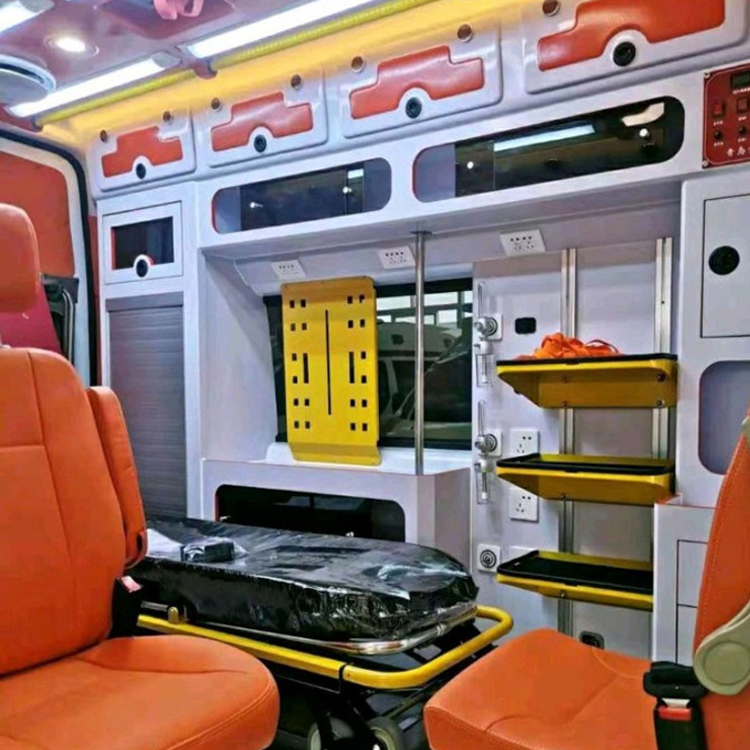 铺前镇长途救护车护送病人租赁价格
